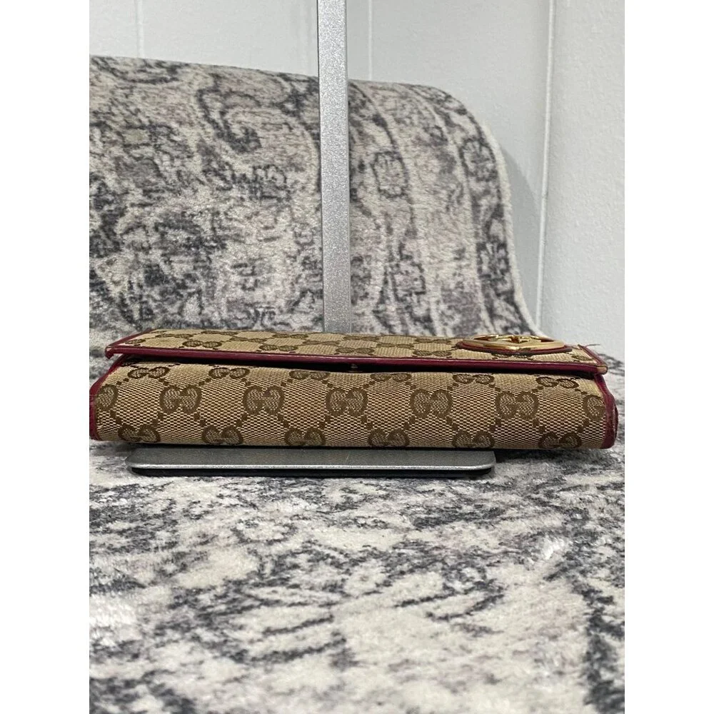 Gucci GG Monogram Lovely Heart Continental Bifold Wallet with Chain Strap - Picture 9 of 11